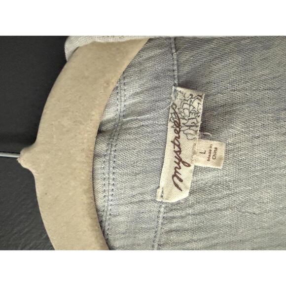 Mystree Light Gray Embroidered Button-Up Shirt - Picture 3 of 9